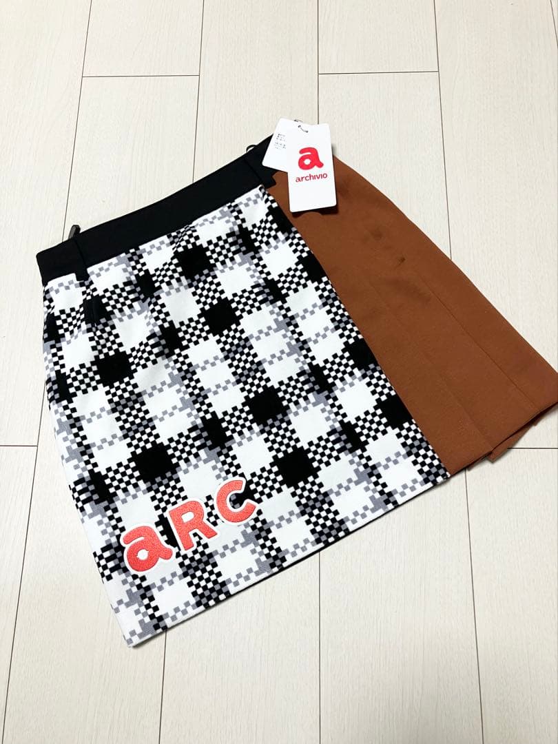 (新品)アルチビオarchivio プルオーバー・スカート サイズ36