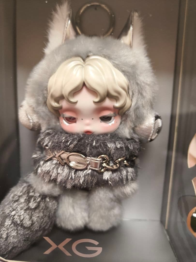 は*ち様 SKULLPANDA XG & Sneaky Chestnut の2点