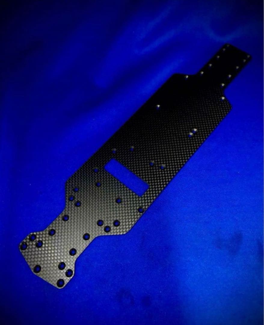 D-Like 製用　サスマウント逆付け　特注シャーシ 2.5㎜ 蕨山Carbon