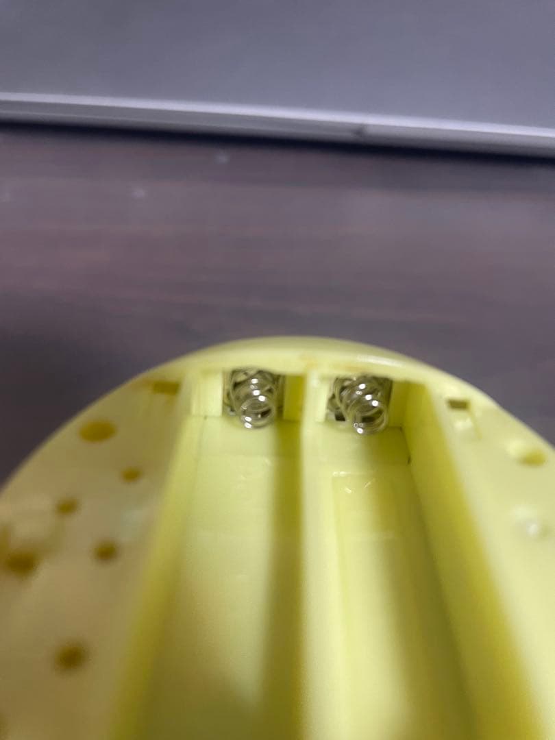 たまごっちピース　黄色　たまデコピアス　ベイビーチェンジ付き