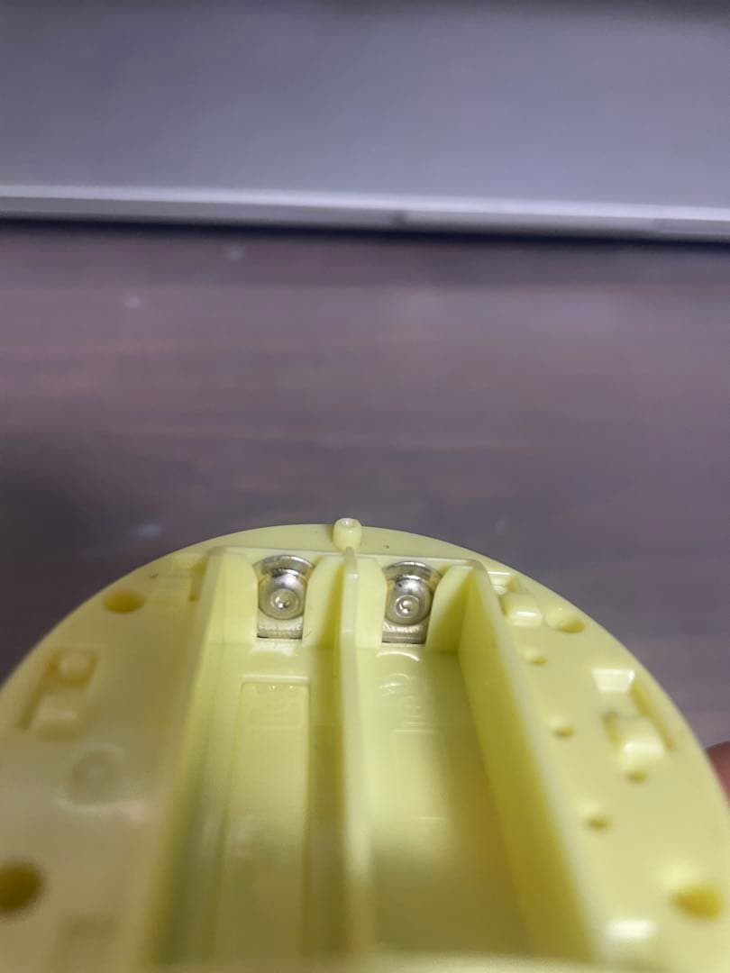 たまごっちピース　黄色　たまデコピアス　ベイビーチェンジ付き