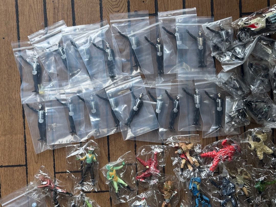 HGシリーズ 仮面ライダー 150体セット ジャンク品 フィギュア ウルトラマン
