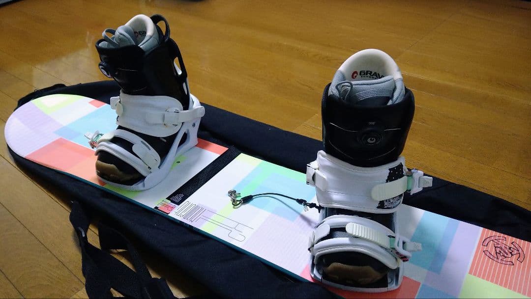 スノーボード4点セット　K2板、ビンディング、ブーツ、ボードケース