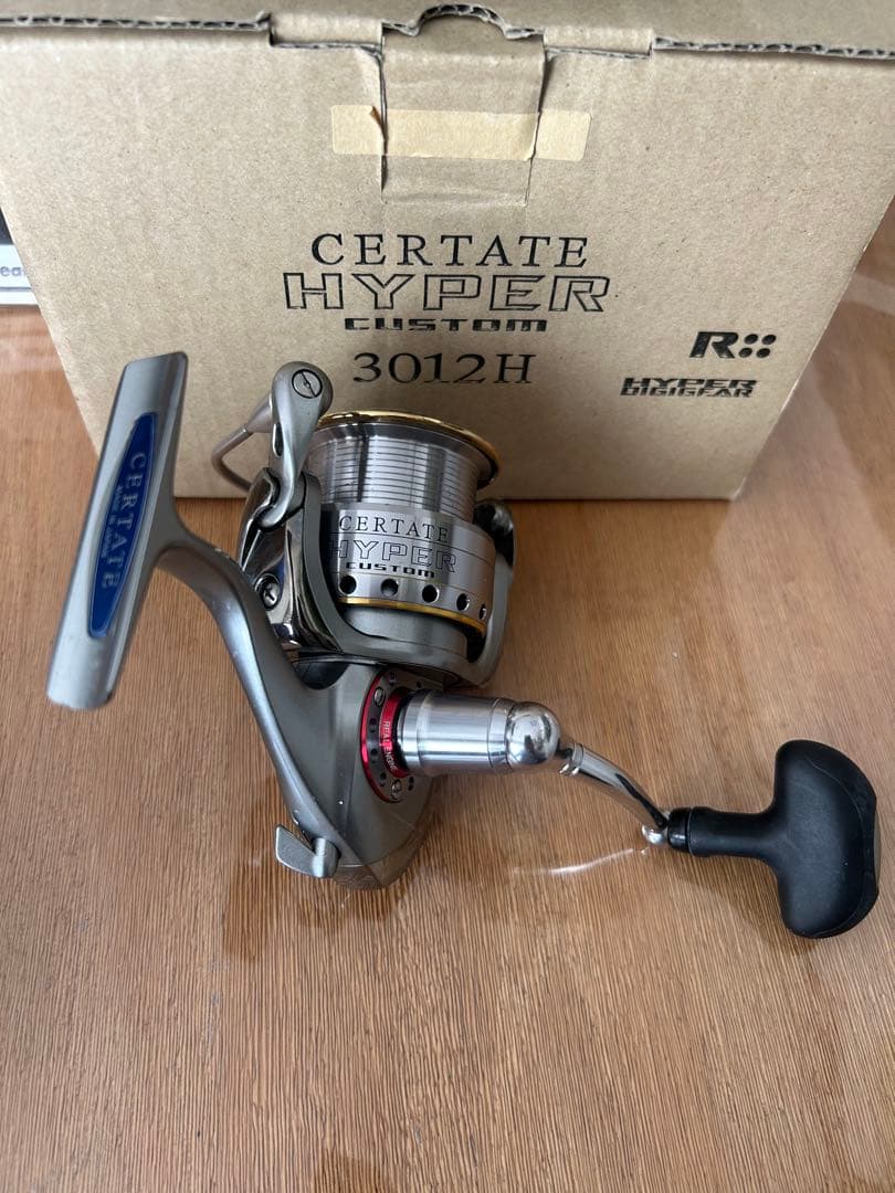 Daiwa CERTATE HYPER カスタム3012H スピニング　付属品有