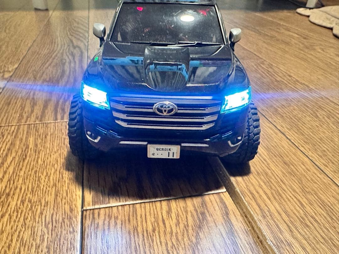 値下げ！！ミニッツ4×4 トヨタ ランドクルーザー ラジコンカー 黒