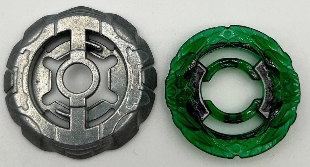 【匿名配送】4メタルファイトベイブレード 4D バクシンベルゼブ T125XF