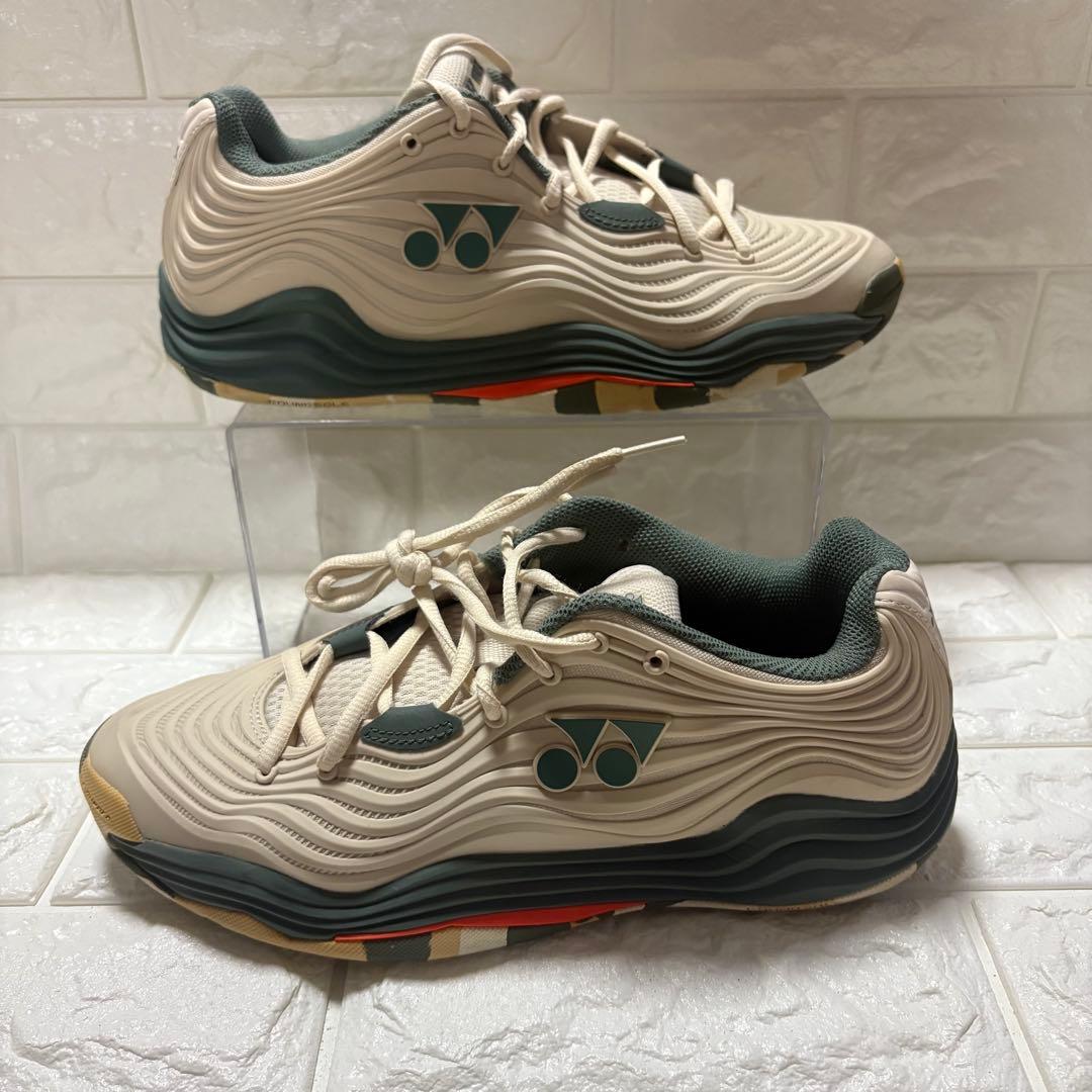 未使用級！ヨネックスYONEX パワークッション フュージョンレブ 5 26