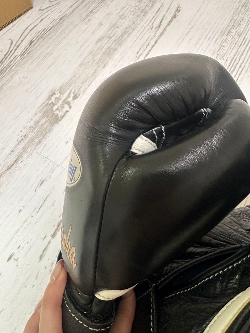 ウイニング 8オンス ブラック