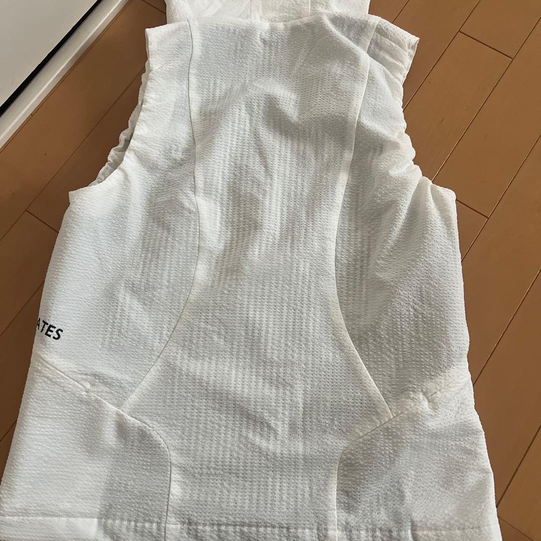 パーリーゲイツ フード付き　ベスト