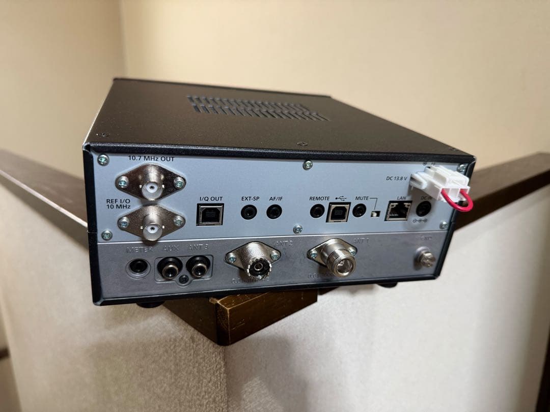 Icom IC-R8600 高帯域受信機 ぢぢ