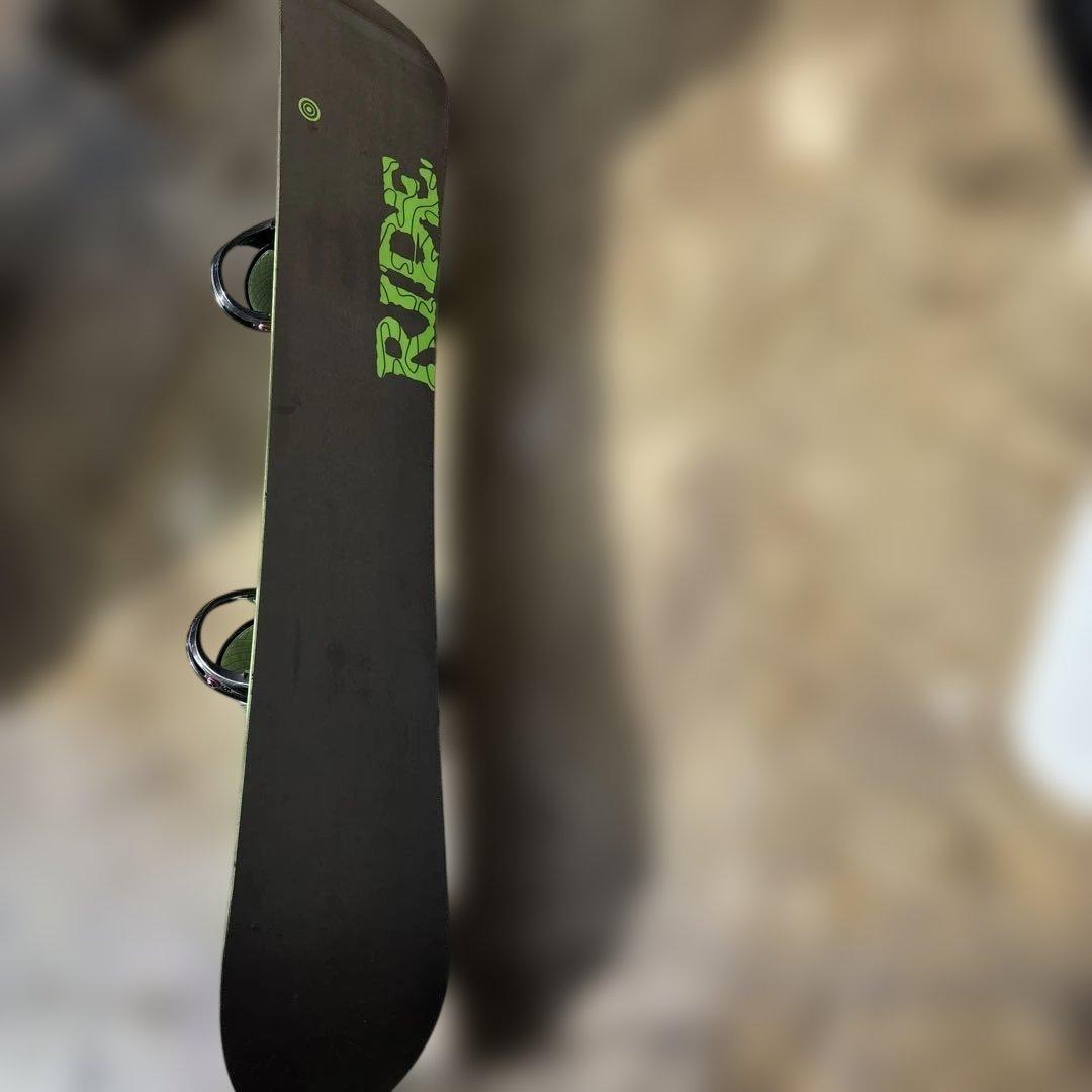 gravis FSQ スノーボード ビンディング付き