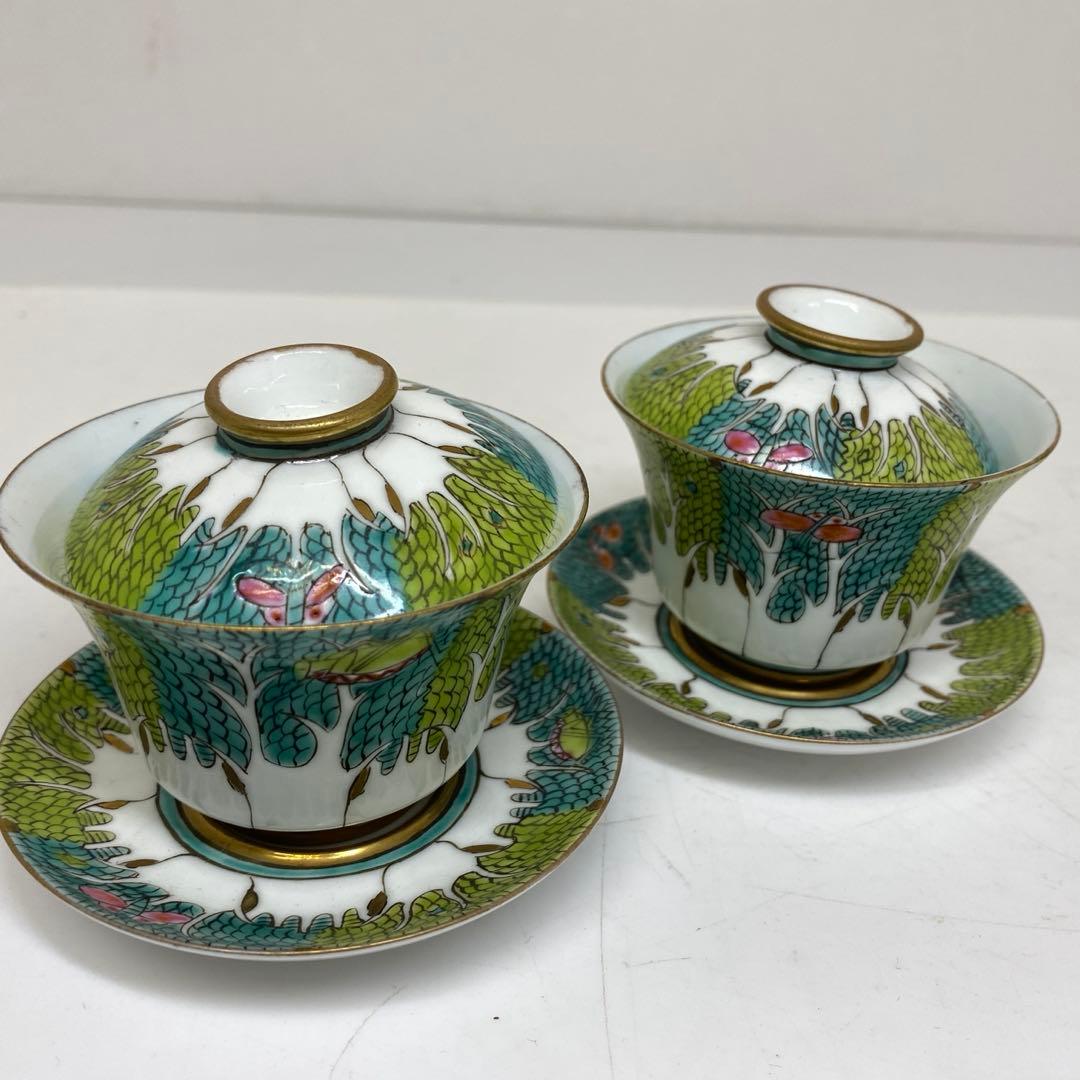 中国清時代　同治年製　粉彩花蝶図蓋茶碗　タルサ　東さ7-0407☆2F