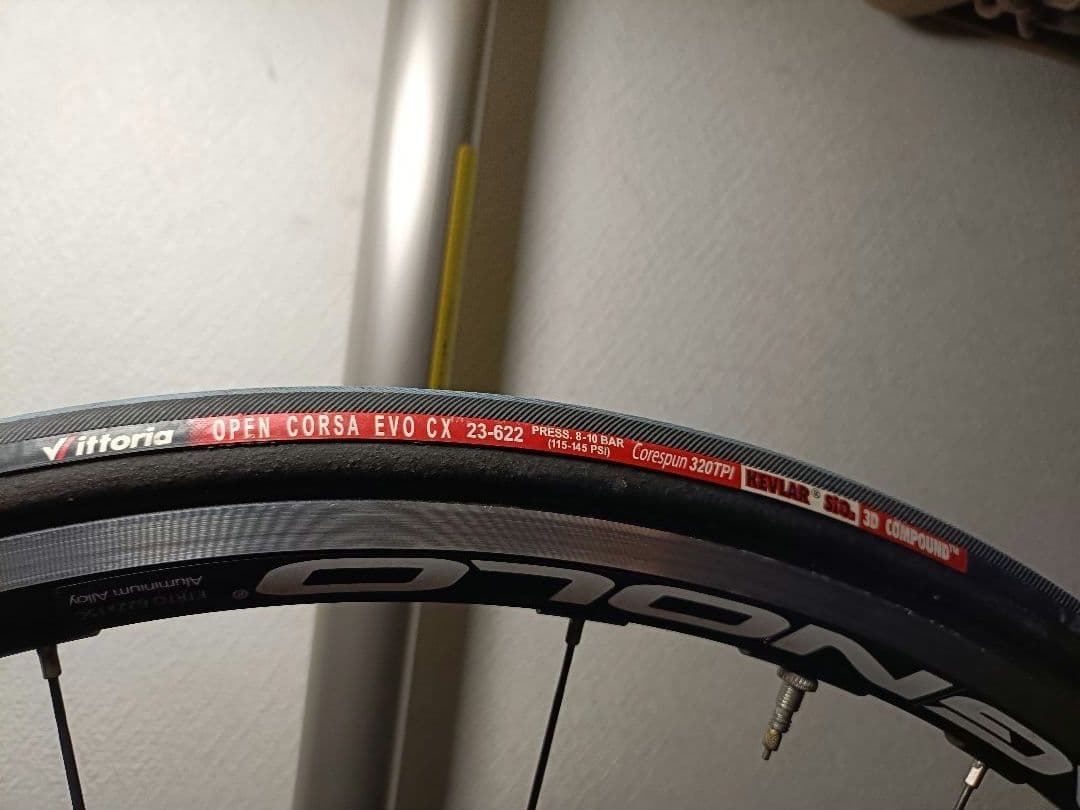 超貴重パナソニック フルカーボンロード カンパニョーロZONDA アルテグラ