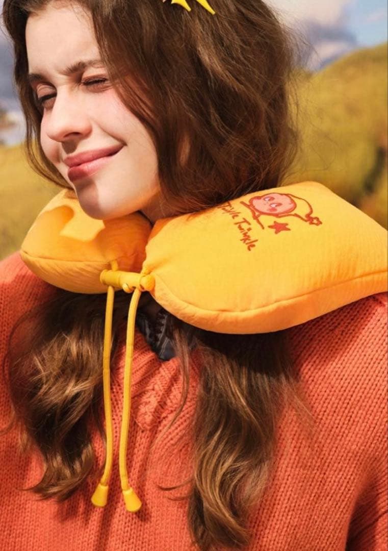 POPMART Twinkle Twinkle U字型ピロー&ぬいぐるみ