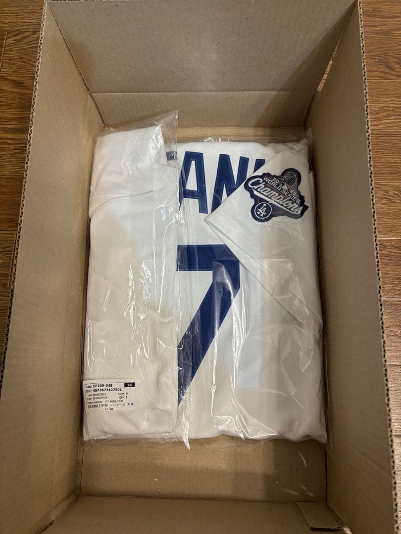 大谷翔平 ドジャースユニフォーム リミテッドジャージ 2025WS優勝パッチ付