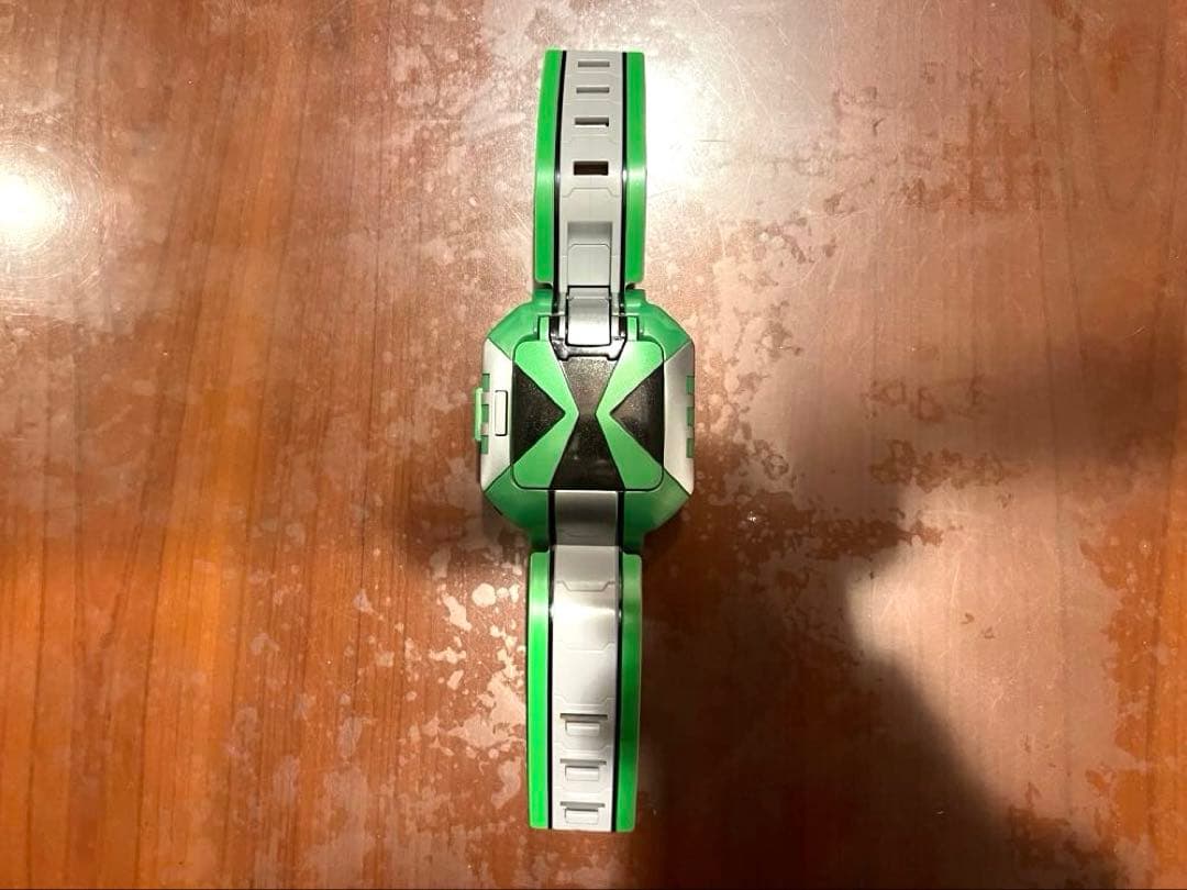 ベン10　ben10　オムニバース　オムニトリックス