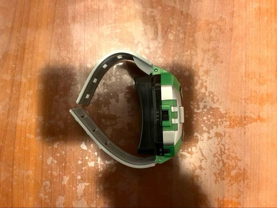 ベン10　ben10　オムニバース　オムニトリックス