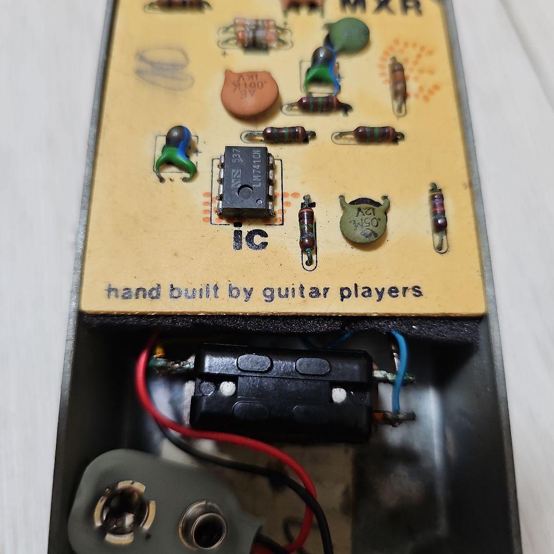 MXR Distortion+ 筆記体ロゴ　ビンテージ