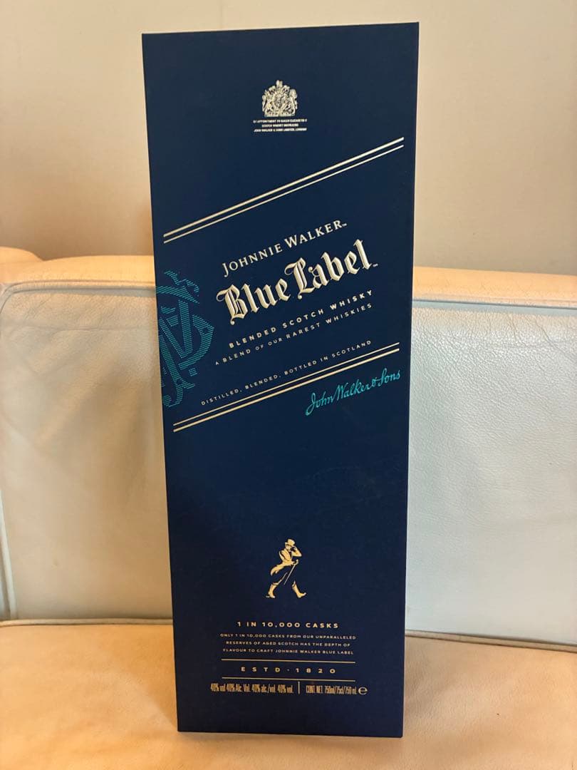 ジョニー・ウォーカー ブルーラベル ギフトボックス入り　新品　無開封
