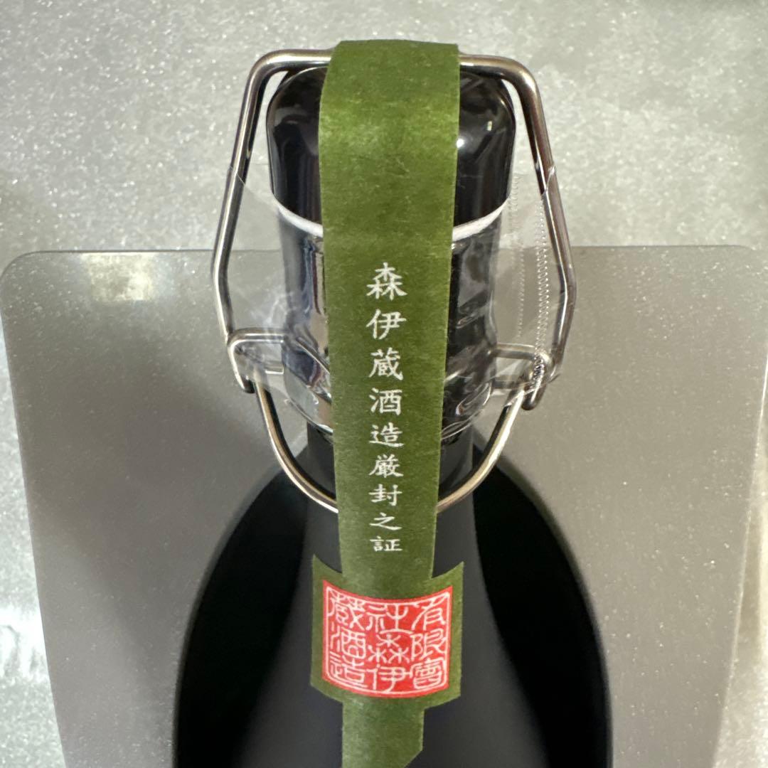 鹿児島産　極上　森伊蔵　長期熟成酒　かめ壺焼酎　720ml