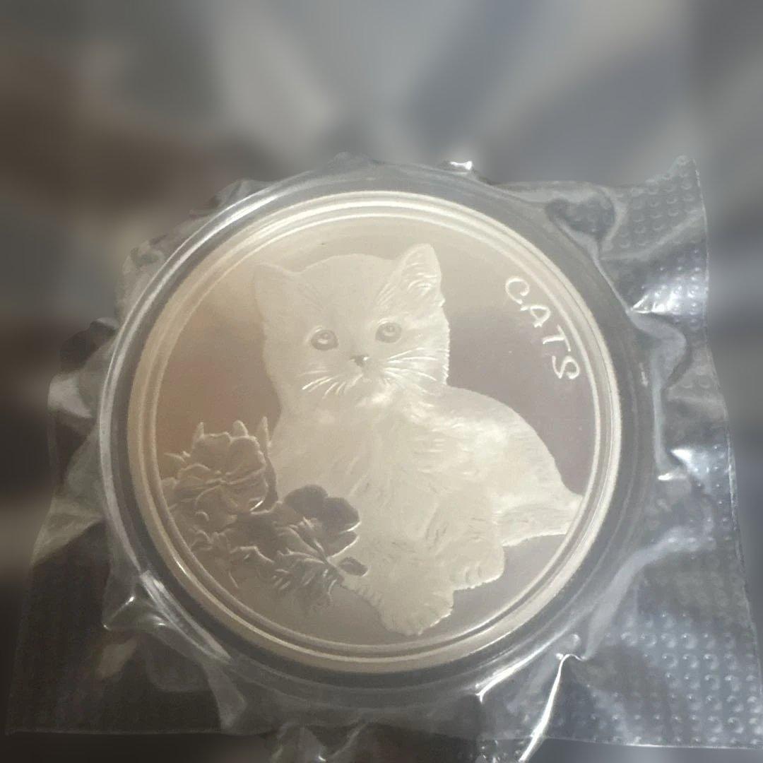 フィージー2022年　キャット銀貨シルバー　1オンス カプセル付き