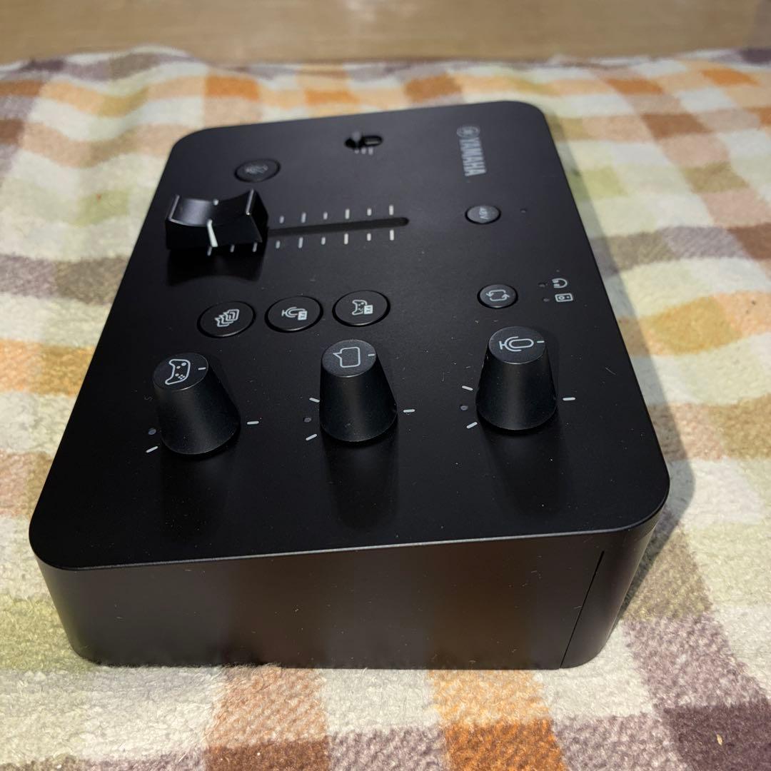 ほぼ新品YAMAHA ZG02 ゲーミングオーディオミキサー