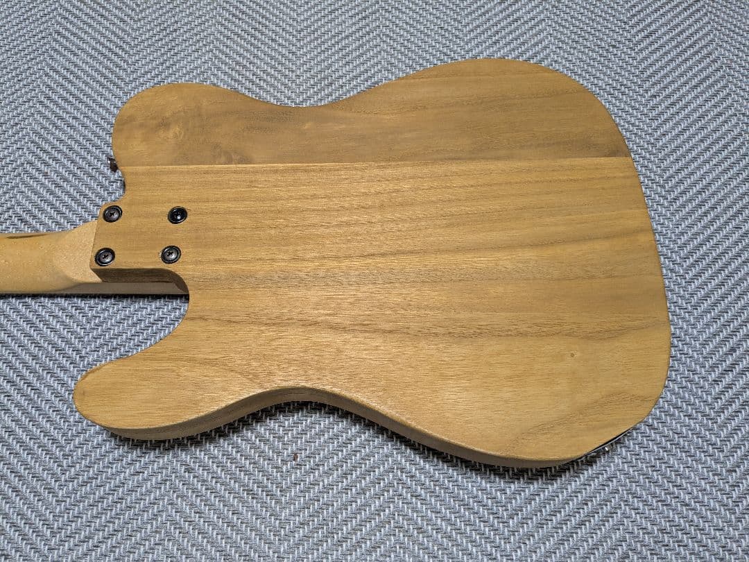 Telecaster type guitar 一部ハカランダ使用 超軽量