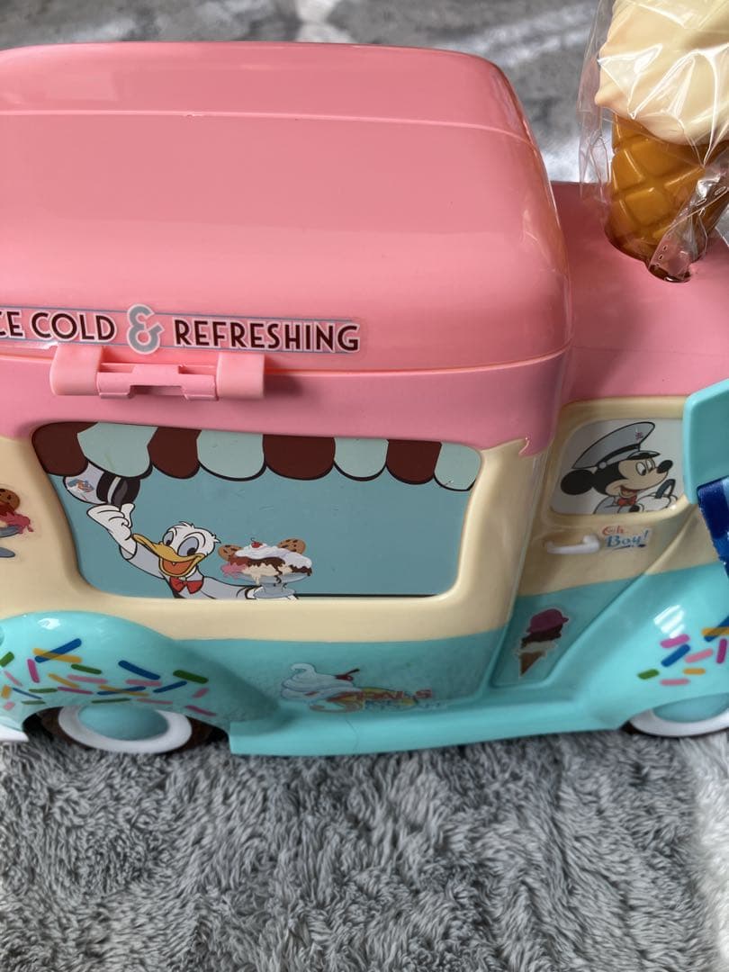 ディズニー パーク アイスクリーム トラック サンデー バスケット バケット