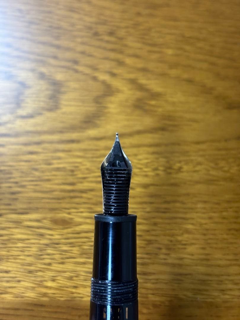 モンブラン　マイスターシュチュック　ル・グラン　146 EF 極細