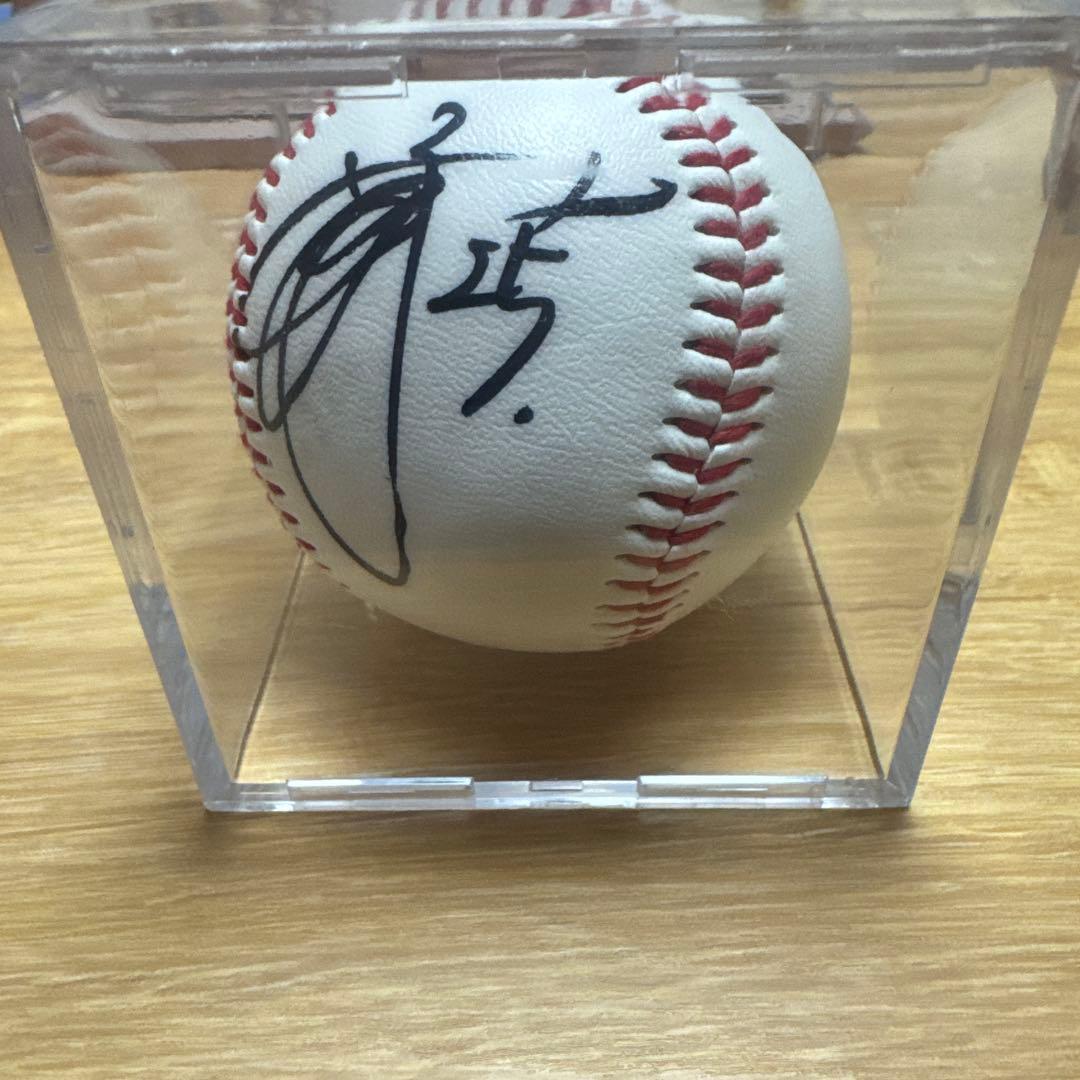 岡本選手直筆/GIANTS サイン入り野球 透明ケース付き