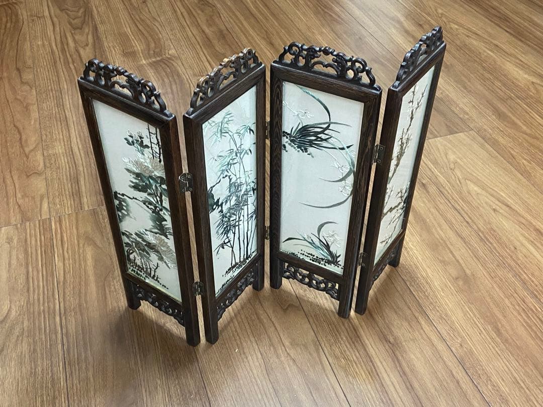 アジアンヴィンテージアンティーク　木製四つ折り屏風 植物絵画付き