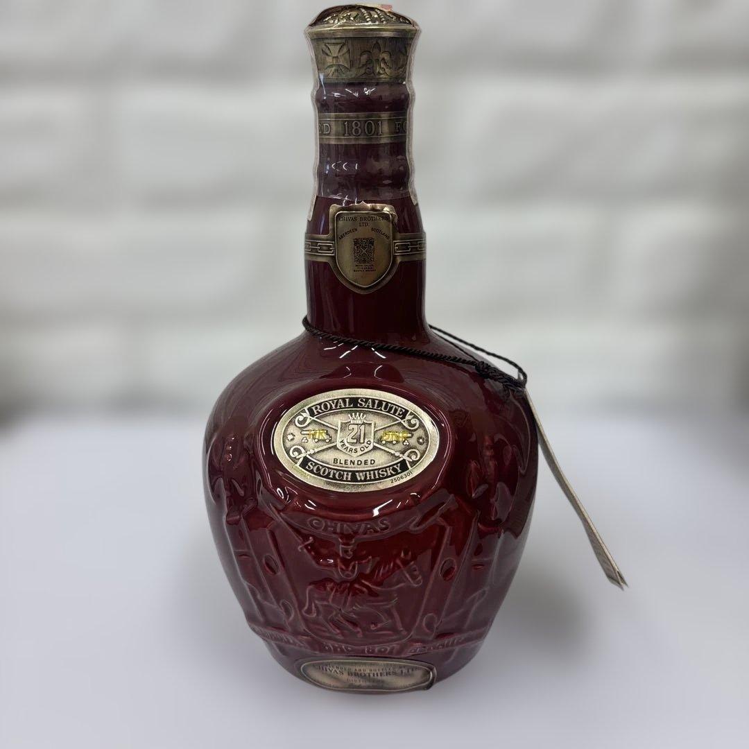 未開栓CHIVAS  SALUTE21年スコッチウイスキー