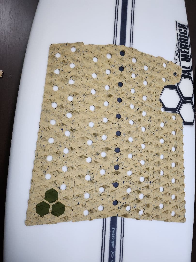 アルメリックchannel 5.5NB3スパインテックおまけケース付