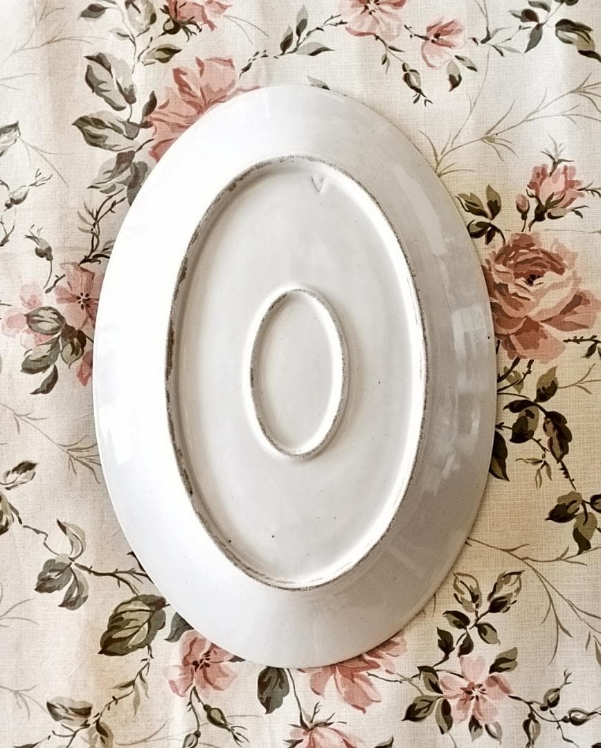 19世紀 フランス 36c 白の集約と重厚なオーバルプレートa アンティーク