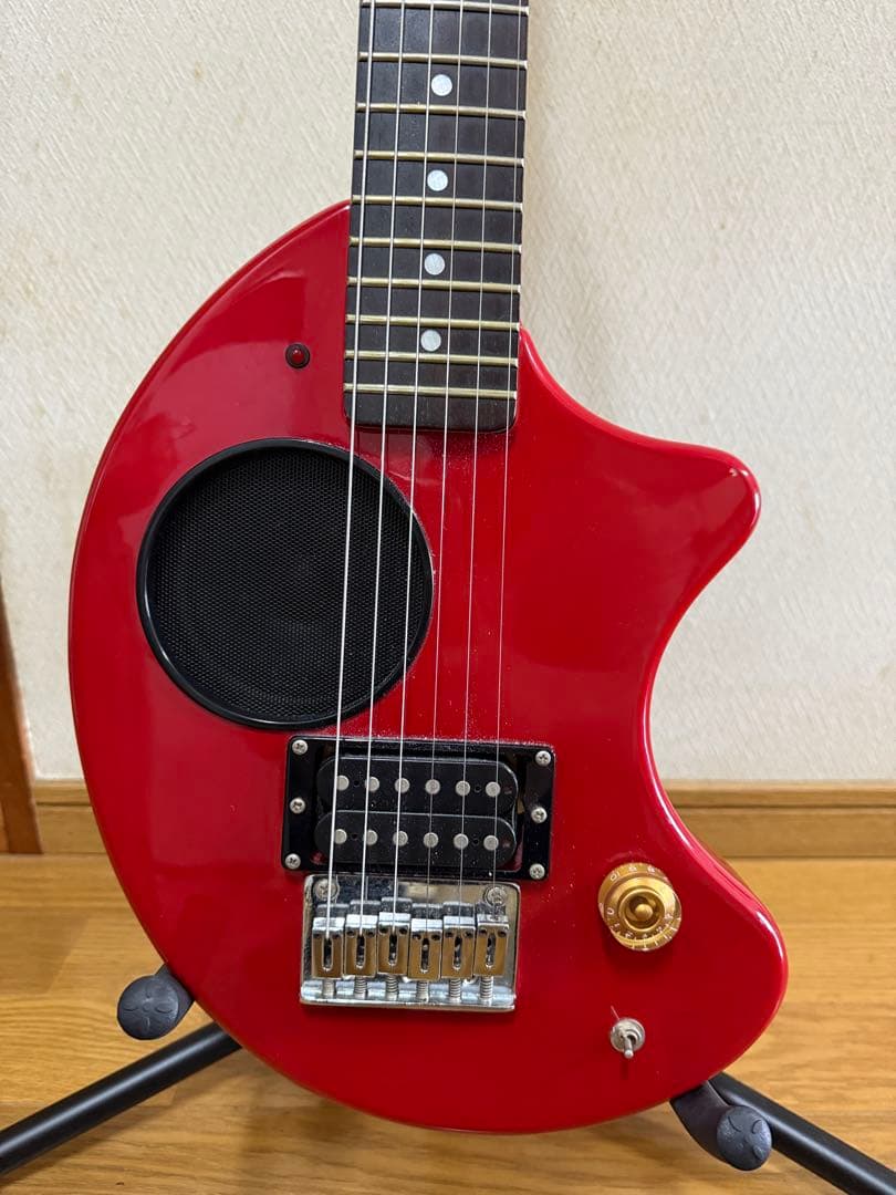 FERNANDES エレキギター 赤 ロックピン付き　ゾウさんギター