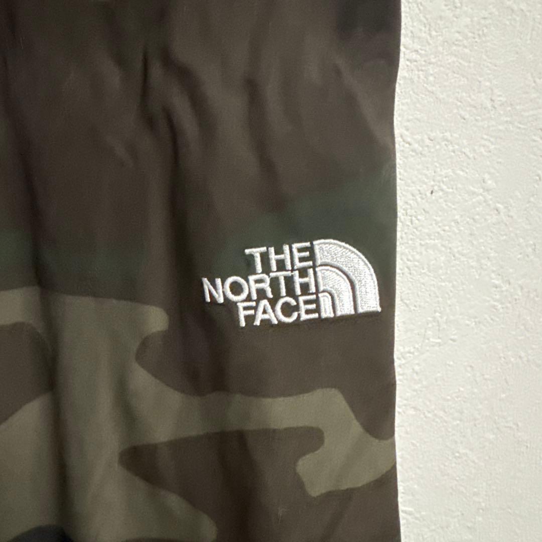 新品THE NORTH FACE ウーマンズ　スノーウェア　迷彩パンツ