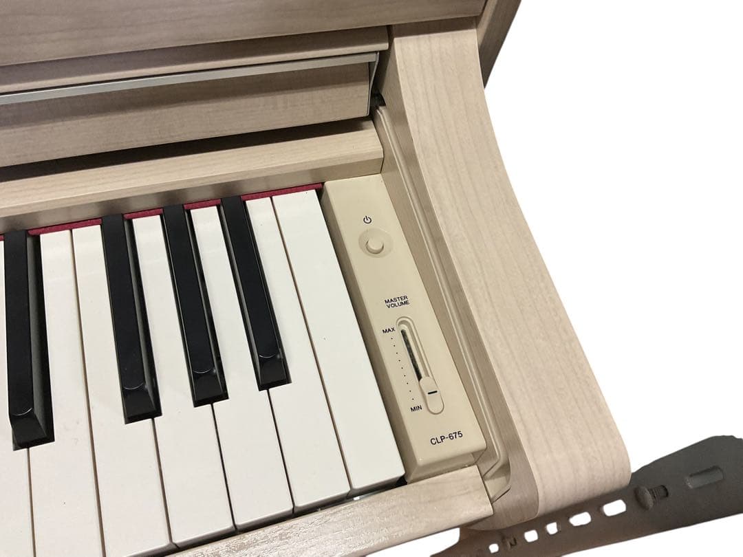 YAMAHA ヤマハ　電子ピアノ Clavinova（クラビノーバ）