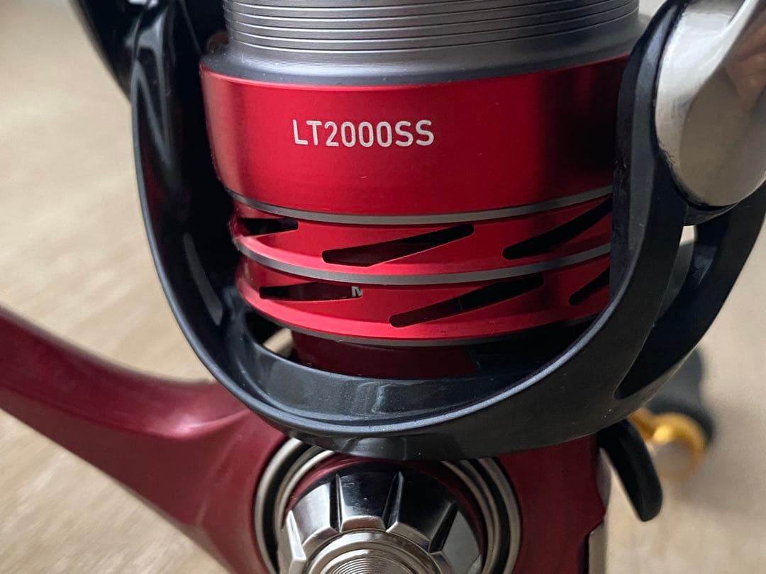 ダイワ LT 2000S-XHカスタマイズリール　　　【23レガリス ベース】