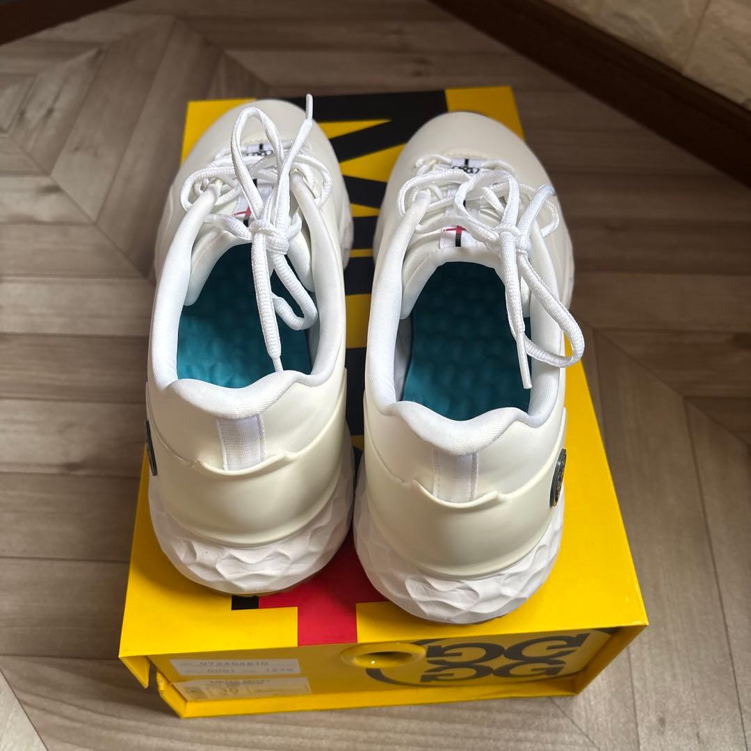 MG4PLUS ホワイト ゴルフシューズ