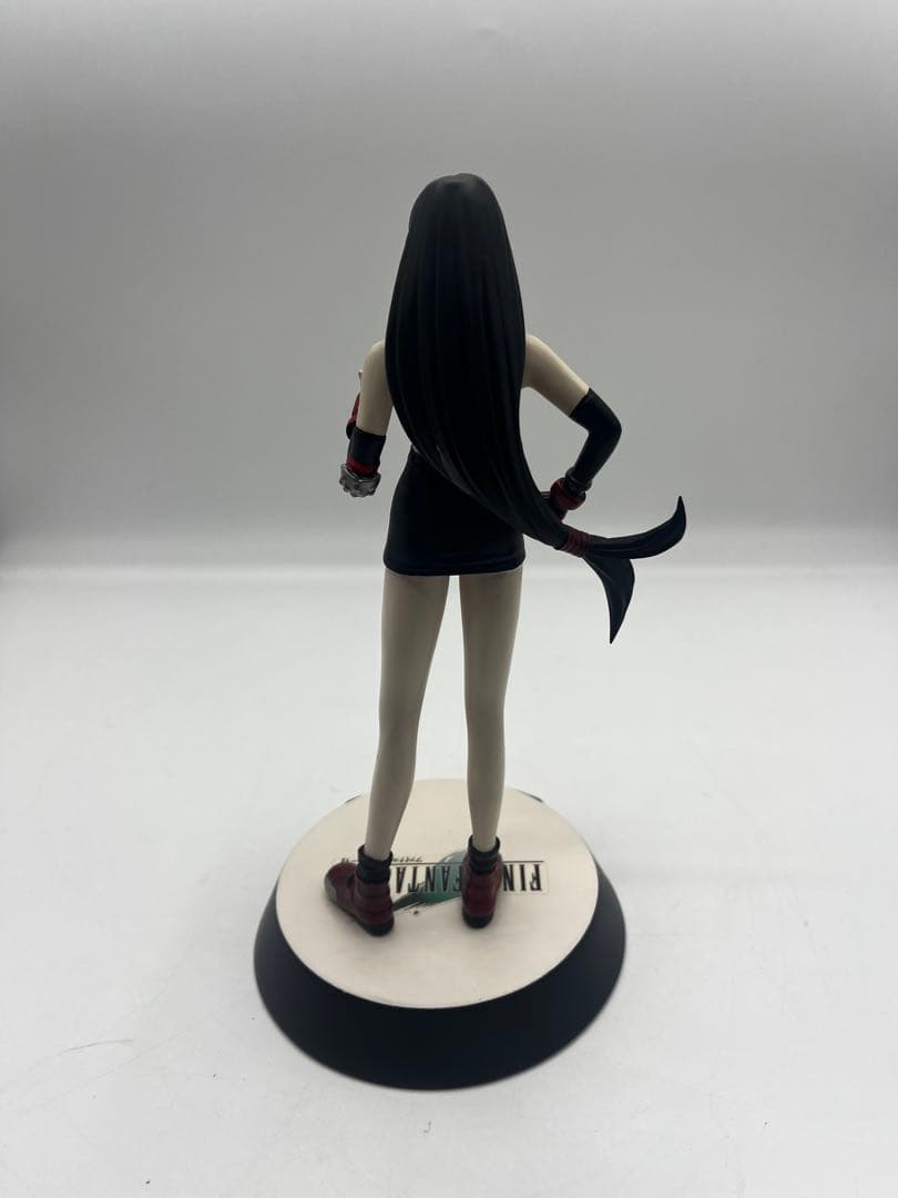 コトブキヤ 1/8 ティファ・ロックハート ファイナルファンタジー7 フィギュア