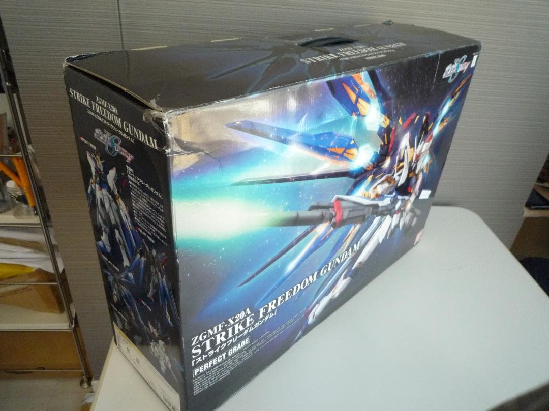 バンダイ 1/60 ZGMF-X20A ストライクフリーダム 機動戦士ガンダム