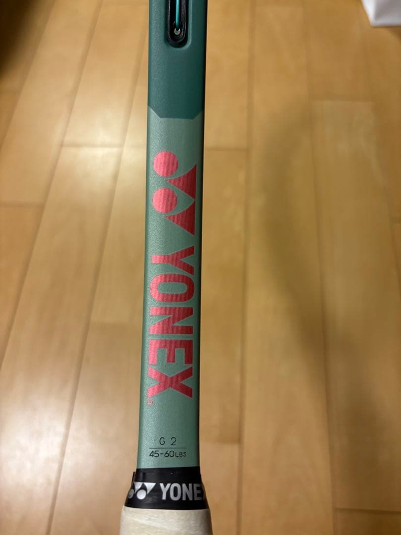 PERCEPT 97 硬式テニスラケット 310g 16x19