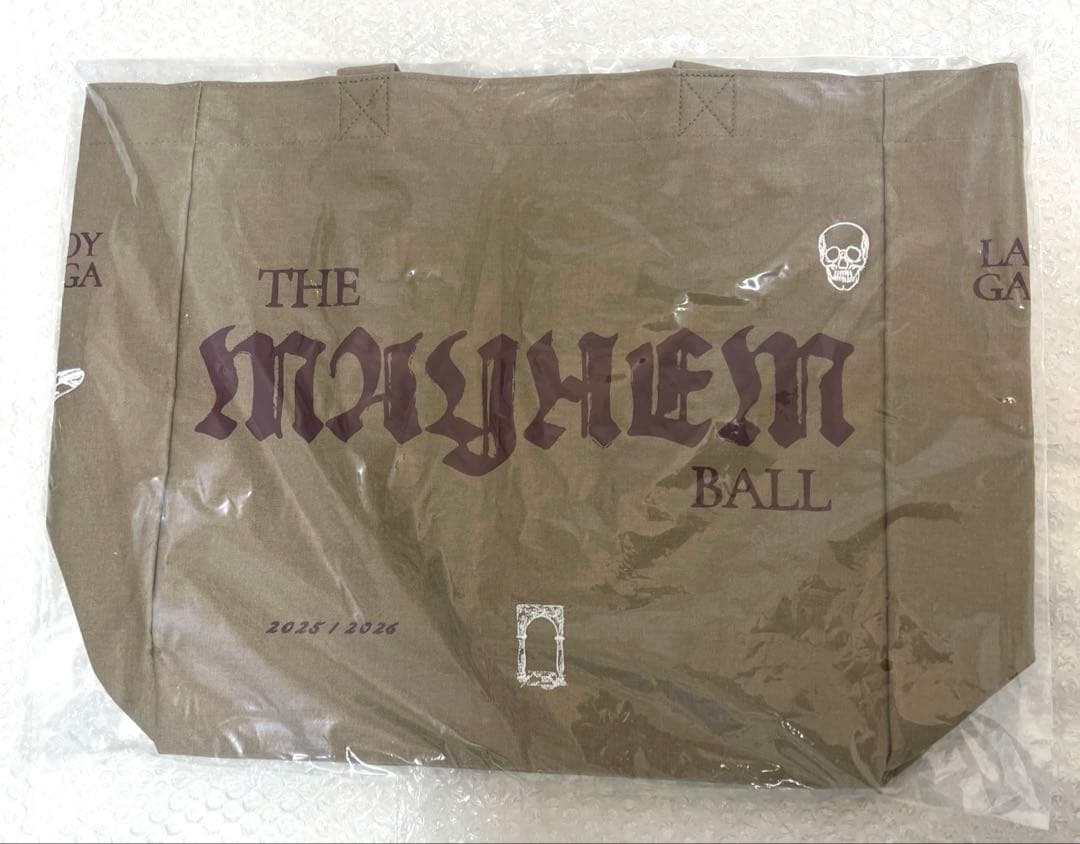 【新品未開封】レディーガガ　OPERA HAUS TOTE (TAN)