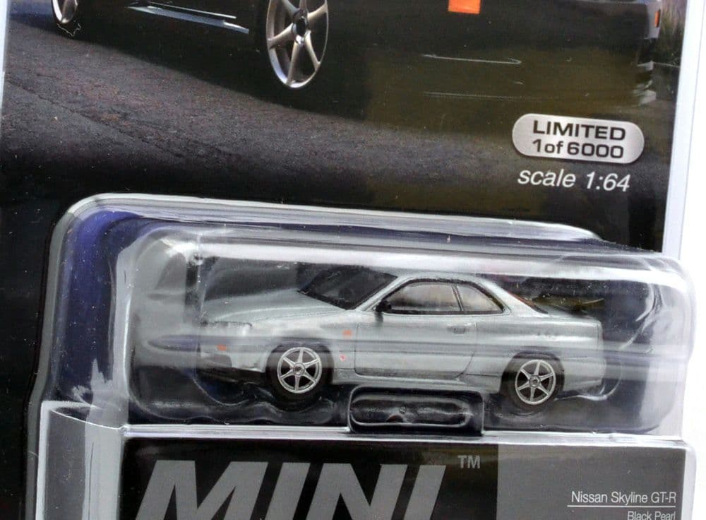 スカイライン GT-R (R34) Vスペック (ブラックパール) チェイスカー