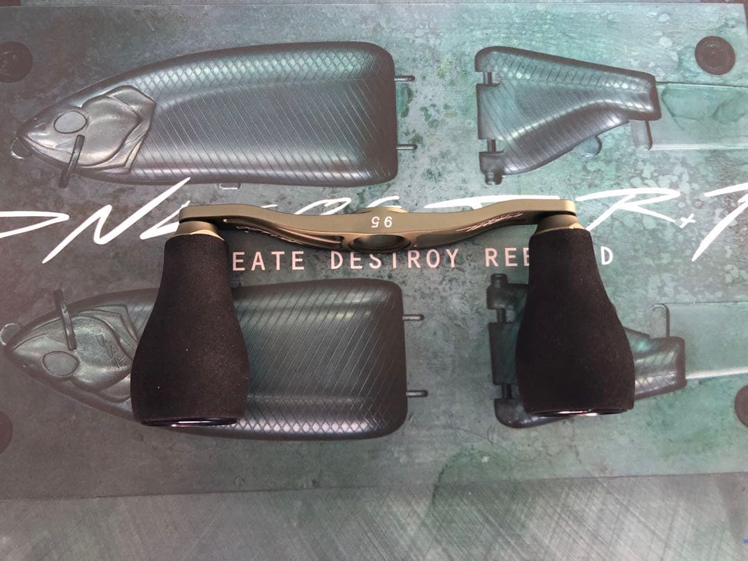 DRT　USA　バリアル　95　ブラストグリーン　 カスタム　実釣未使用