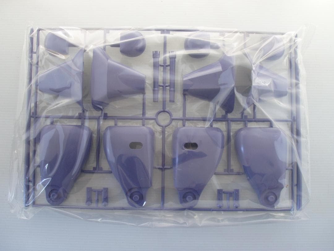 バンダイ 1/60 MS-09 ドム