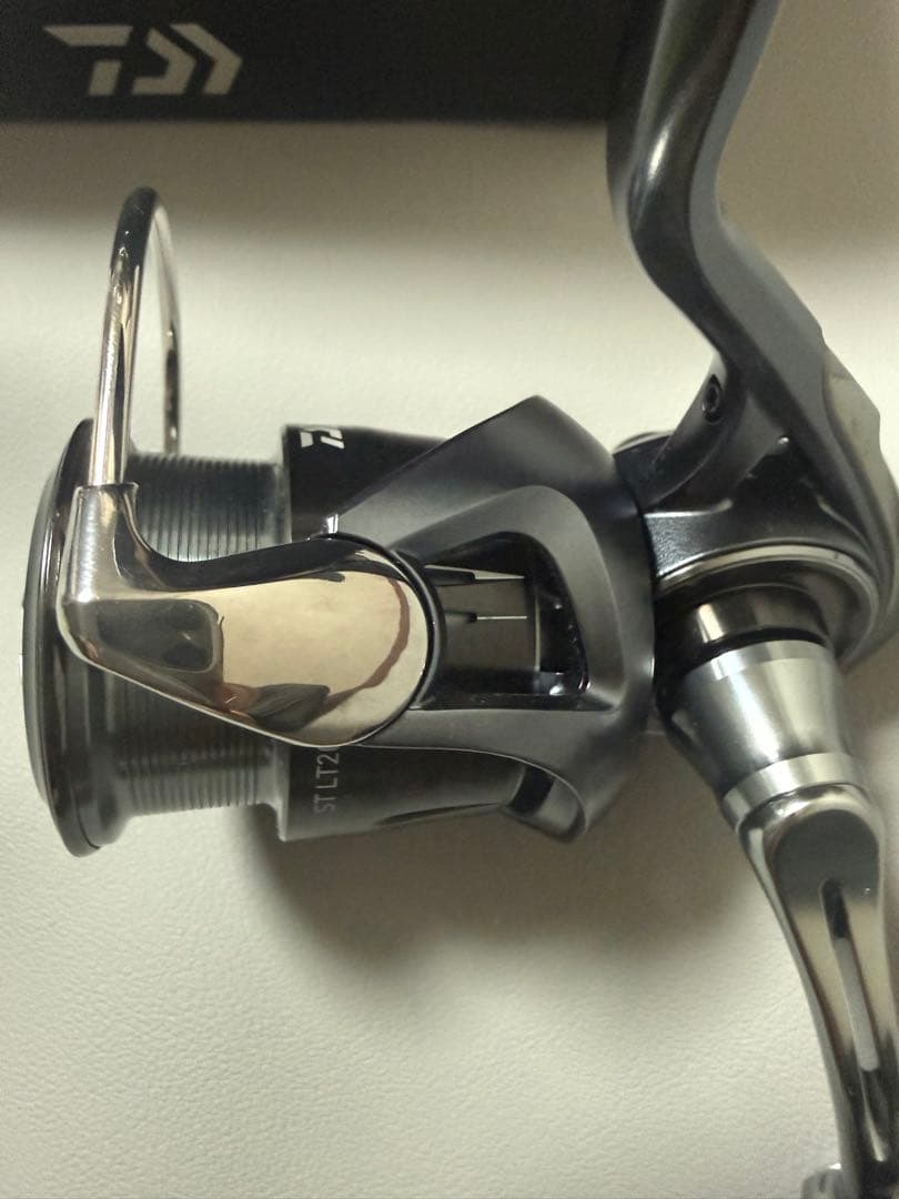 ダイワ　エアリティST LT2000S-P
