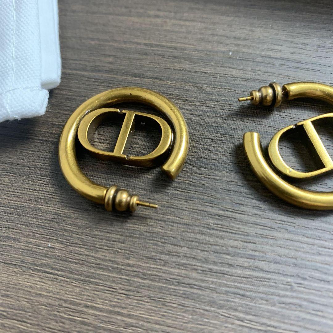 DIOR 30 MONTAIGNE フープ ピアス