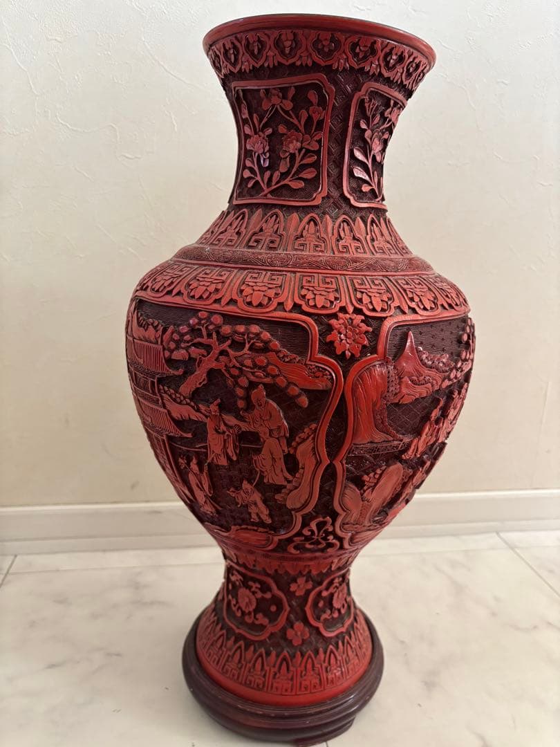 中国 美術 骨董 堆朱 壺 赤壺 工芸品 民芸品 彫刻 花柄 花瓶 花器 置物