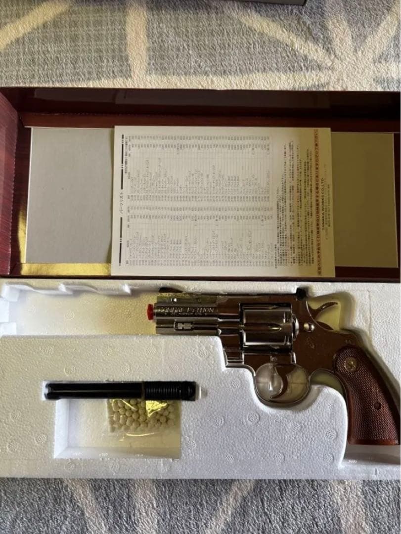 希少　ニッケルフィニッシュ3インチ　タナカ　コルトパイソン　ガスガン